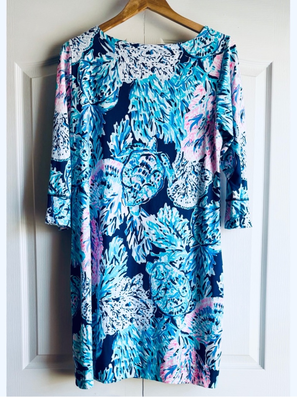Lilly Pulitzer Sophie Dress High Tide Navy Party in Paradise UPF 50+ - Picture 8 of 10